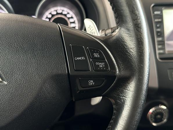 Mitsubishi Outlander II Рестайлинг с пробегом 2012 года, цена 1 180 000 рублей, 213898 км, внедорожник, Автокод Объявления