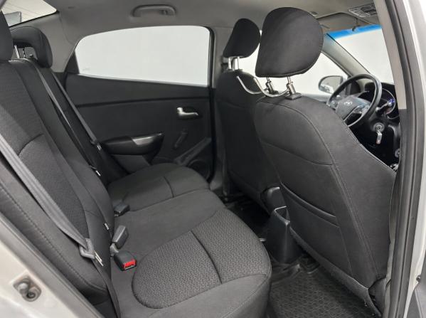 Kia Rio III Рестайлинг с пробегом 2017 года, цена 1 099 000 рублей, 149000 км, седан, Автокод Объявления