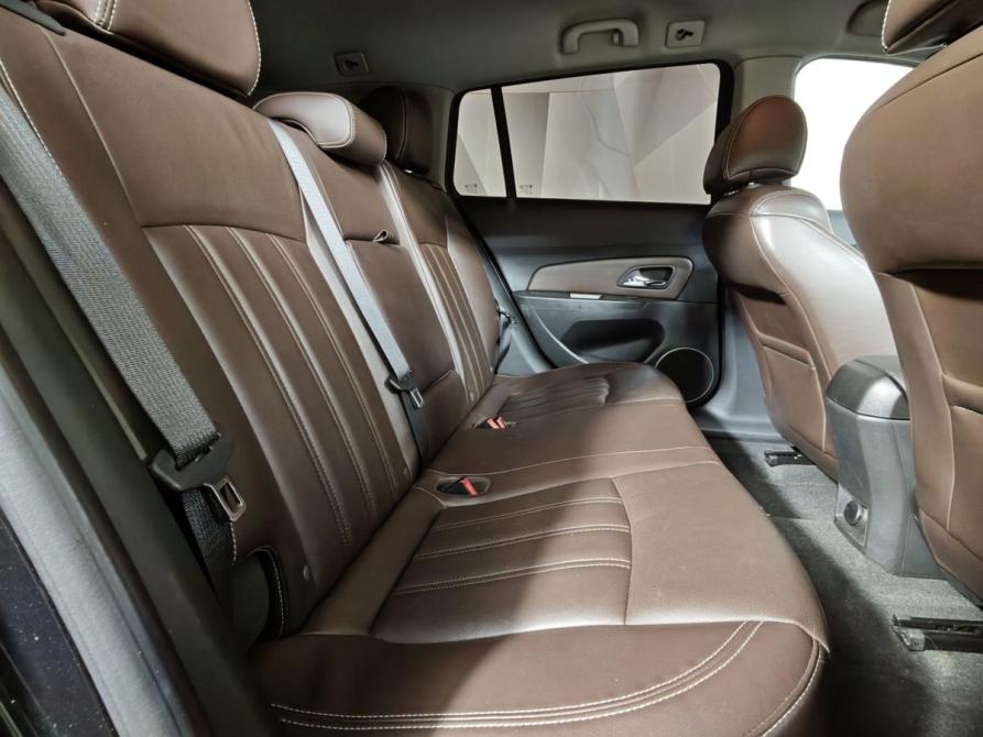 Chevrolet Cruze I Рестайлинг Москва  - изображение 15