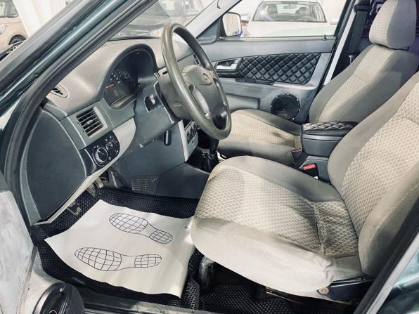 Lada (ВАЗ) Priora I с пробегом 2010 года, цена 240 000 рублей, 212000 км, универсал, Автокод Объявления