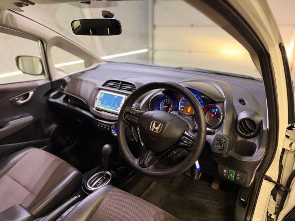 Honda Fit Shuttle I с пробегом 2011 года, цена 899 000 рублей, 215867 км, универсал, Автокод Объявления