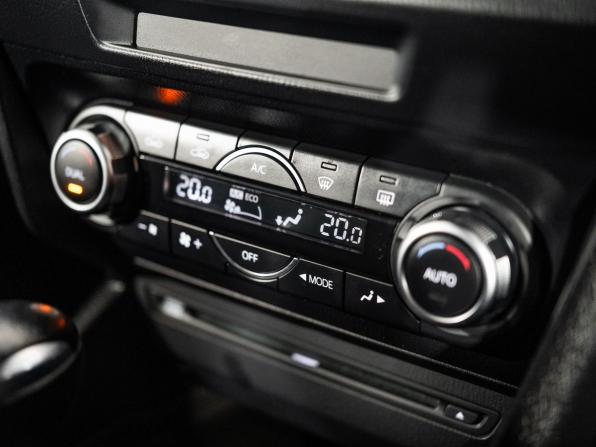 Mazda Axela III с пробегом 2015 года, цена 1 280 000 рублей, 119160 км, хэтчбек, Автокод Объявления