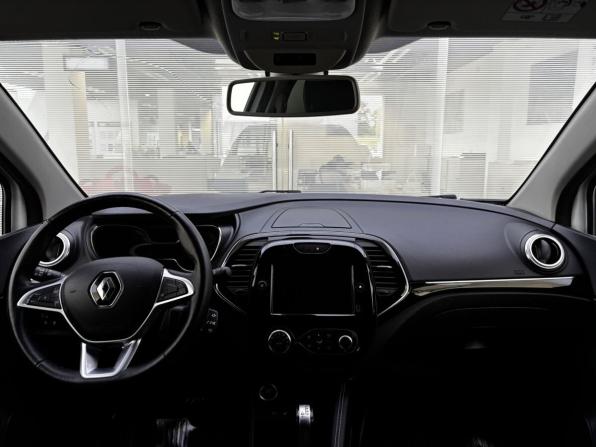 Renault Kaptur I Рестайлинг с пробегом 2021 года, цена 1 800 000 рублей, 44850 км, внедорожник, Автокод Объявления