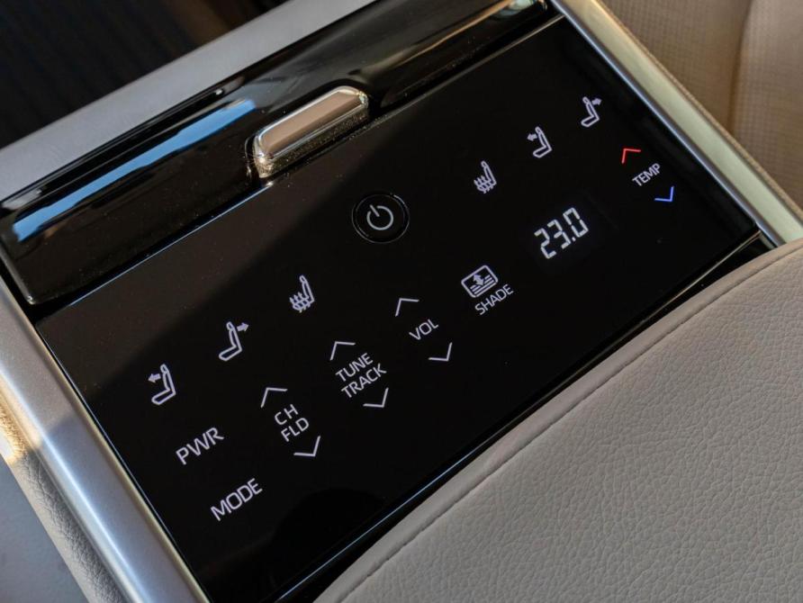 Toyota Camry VIII (XV70) Рестайлинг Краснодар  - изображение 23