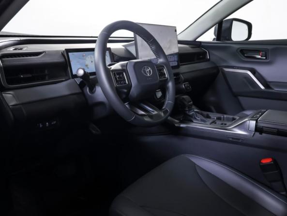 Toyota RAV4 VI (XA60) с пробегом 2025 года, цена 4 428 000 рублей, 2865 км, внедорожник, Автокод Объявления