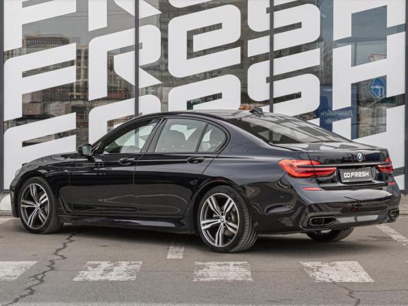 BMW 7 серии VI (G11/G12) с пробегом 2017 года, цена 5 445 000 рублей, 77224 км, седан, Автокод Объявления