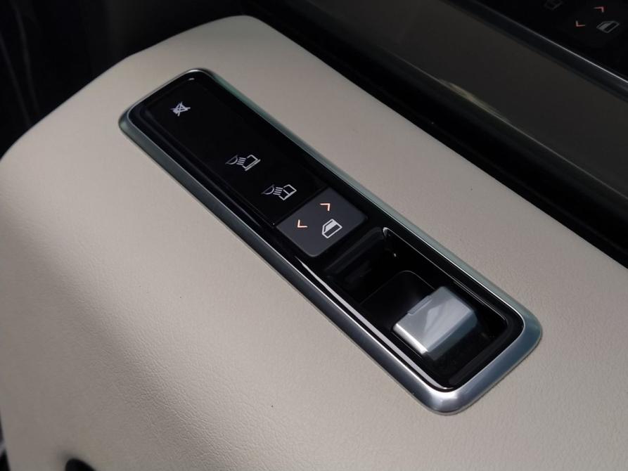 Land Rover Range Rover IV Рестайлинг Екатеринбург  - изображение 26