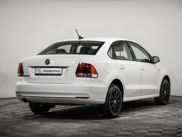 Volkswagen Polo V Рестайлинг с пробегом 2017 года, цена 949 000 рублей, 174140 км, седан, Автокод Объявления