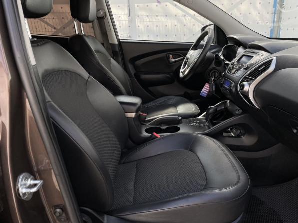 Hyundai ix35 I с пробегом 2012 года, цена 1 490 000 рублей, 111730 км, внедорожник, Автокод Объявления