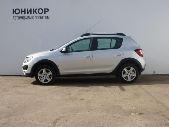Renault Sandero II с пробегом 2017 года, цена 1 049 000 рублей, 85995 км, хэтчбек, Автокод Объявления