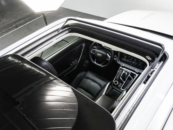 Geely Atlas Pro с пробегом 2023 года, цена 2 080 000 рублей, 27268 км, внедорожник, Автокод Объявления