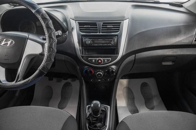 Hyundai Solaris I с пробегом 2011 года, цена 599 000 рублей, 192400 км, седан, Автокод Объявления