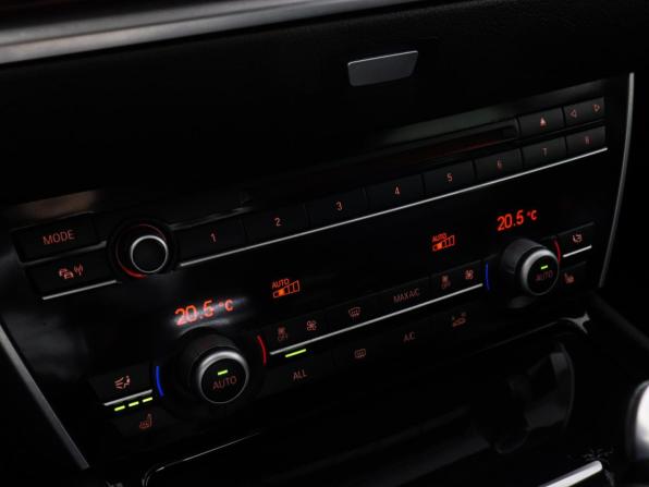 BMW 5 серии VI (F10/F11/F07) с пробегом 2012 года, цена 2 199 000 рублей, 152957 км, лифтбек, Автокод Объявления