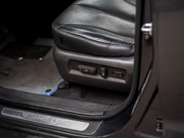 Hyundai Santa Fe II Рестайлинг с пробегом 2012 года, цена 1 233 000 рублей, 263517 км, внедорожник, Автокод Объявления