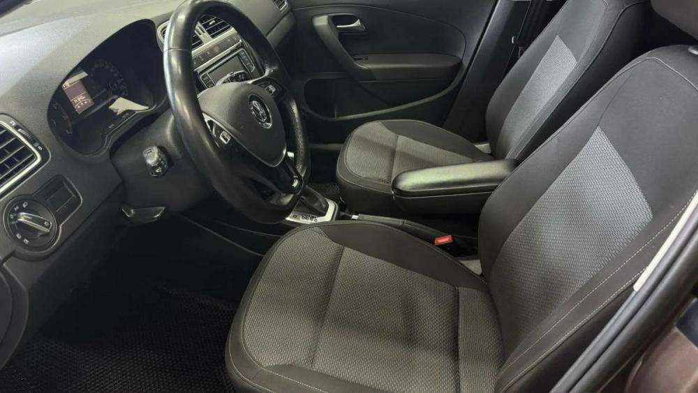Volkswagen Polo V Рестайлинг Магнитогорск  - изображение 8