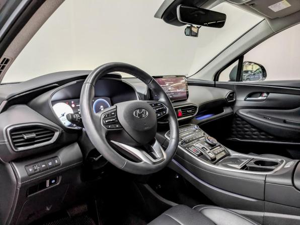 Hyundai Santa Fe IV Рестайлинг с пробегом 2022 года, цена 4 470 000 рублей, 26188 км, внедорожник, Автокод Объявления