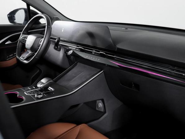 Omoda C5 I с пробегом 2023 года, цена 1 820 000 рублей, 30180 км, внедорожник, Автокод Объявления
