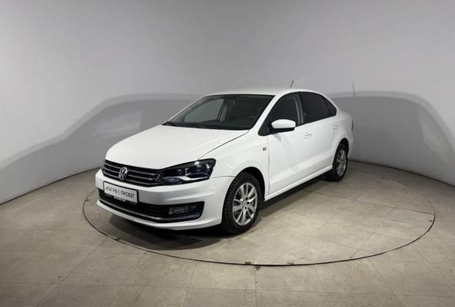 Volkswagen Polo V Рестайлинг с пробегом 2018 года, цена 990 000 рублей, 115941 км, седан, Автокод Объявления