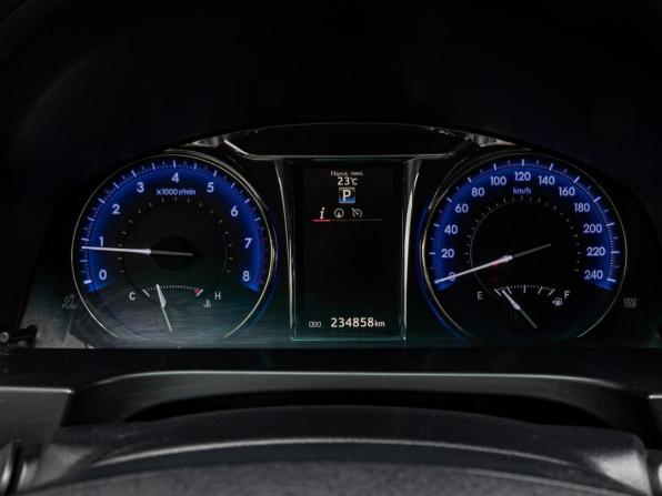 Toyota Camry VII (XV50) Рестайлинг с пробегом 2015 года, цена 1 525 000 рублей, 234858 км, седан, Автокод Объявления
