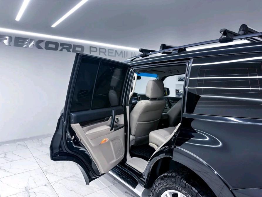 Mitsubishi Pajero IV Рестайлинг 2 Уфа  - изображение 17