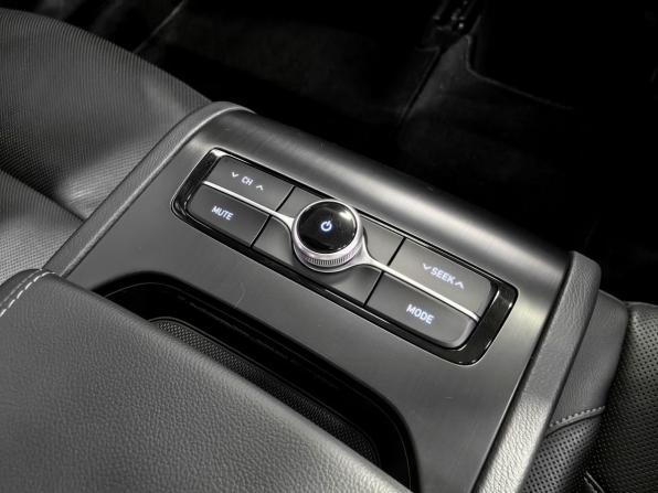 Hyundai Grandeur VI с пробегом 2018 года, цена 2 220 000 рублей, 170000 км, седан, Автокод Объявления