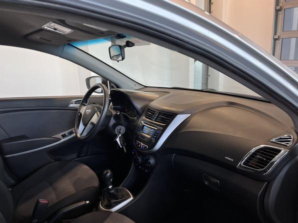 Hyundai Solaris I с пробегом 2014 года, цена 783 000 рублей, 196630 км, седан, Автокод Объявления