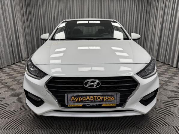 Hyundai Solaris II с пробегом 2019 года, цена 1 370 000 рублей, 84017 км, седан, Автокод Объявления