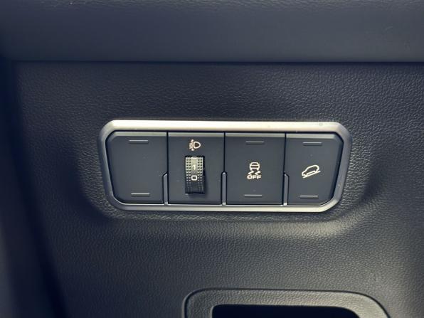 Haval M6 II с пробегом 2024 года, цена 1 865 000 рублей, 49492 км, внедорожник, Автокод Объявления