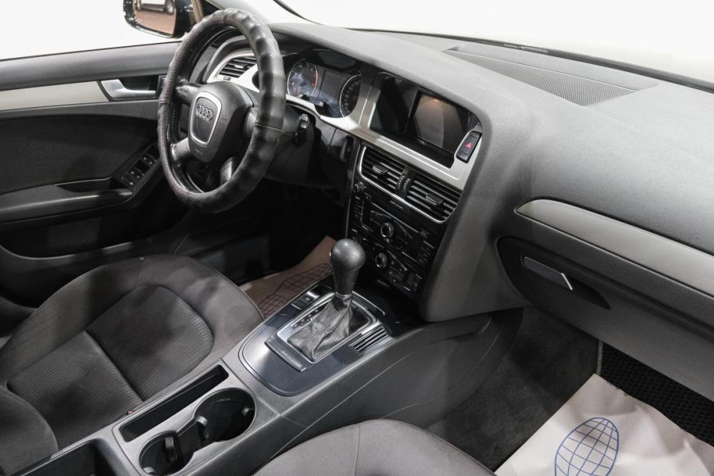Audi A4 IV (B8) Новокузнецк  - изображение 14