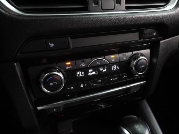 Mazda 6 III (GJ) Рестайлинг с пробегом 2015 года, цена 1 499 000 рублей, 174837 км, седан, Автокод Объявления
