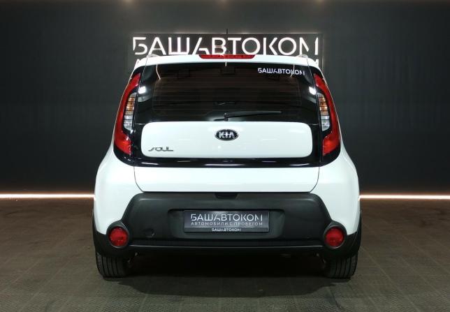 Kia Soul II с пробегом 2015 года, цена 1 180 000 рублей, 126424 км, хэтчбек, Автокод Объявления