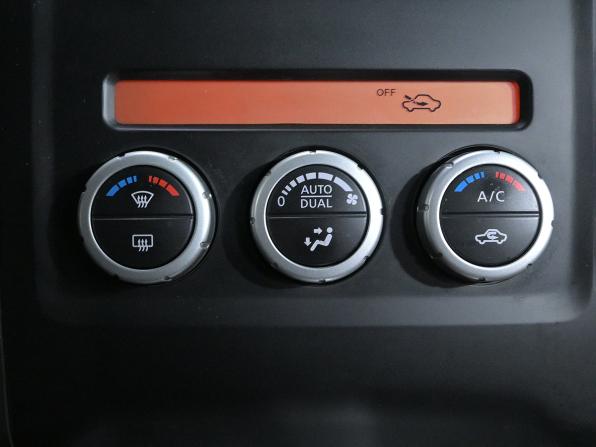 Nissan Pathfinder III Рестайлинг с пробегом 2014 года, цена 1 800 000 рублей, 168401 км, внедорожник, Автокод Объявления