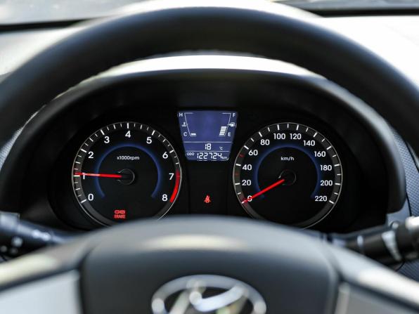 Hyundai Solaris I с пробегом 2013 года, цена 735 000 рублей, 122713 км, седан, Автокод Объявления