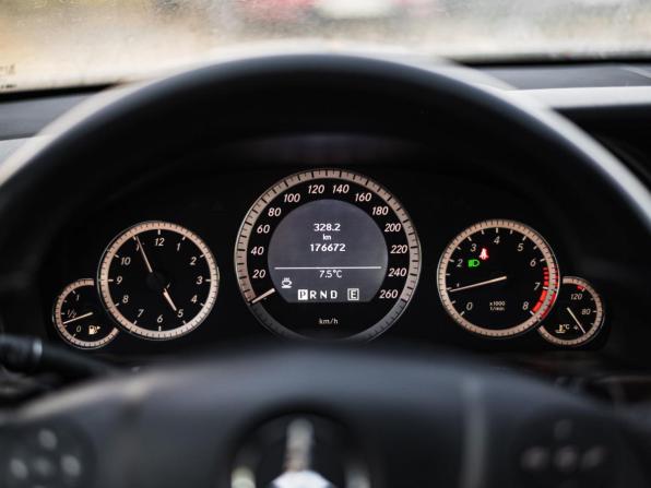 Mercedes-Benz E-Класс IV (W212 S212 C207) с пробегом 2011 года, цена 1 290 000 рублей, 176576 км, седан, Автокод Объявления
