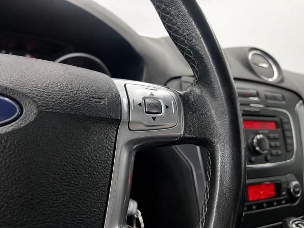 Ford Mondeo IV Рестайлинг с пробегом 2013 года, цена 939 000 рублей, 137000 км, седан, Автокод Объявления