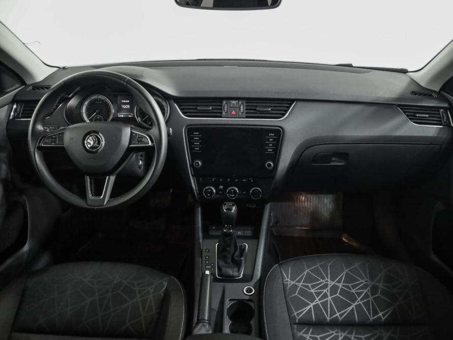 Skoda Octavia III (A7) Рестайлинг Санкт-Петербург  - изображение 10