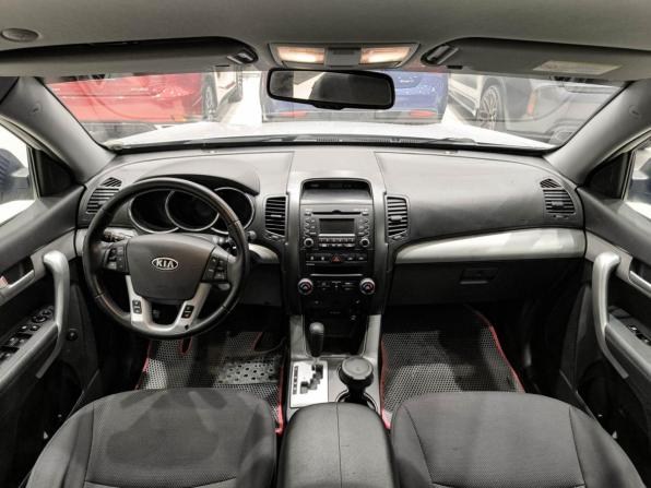 Kia Sorento II с пробегом 2012 года, цена 1 590 000 рублей, 174950 км, внедорожник, Автокод Объявления