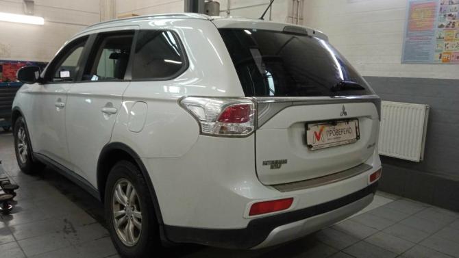 Mitsubishi Outlander III с пробегом 2014 года, цена 1 480 000 рублей, 114913 км, внедорожник, Автокод Объявления