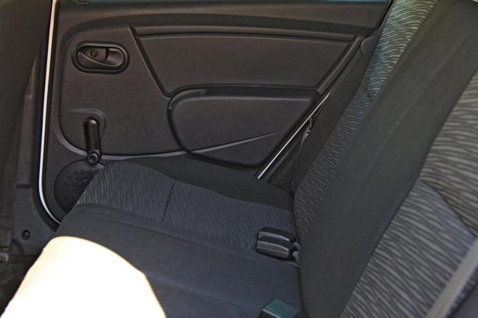 Renault Sandero I с пробегом 2013 года, цена 688 200 рублей, 127825 км, хэтчбек, Автокод Объявления