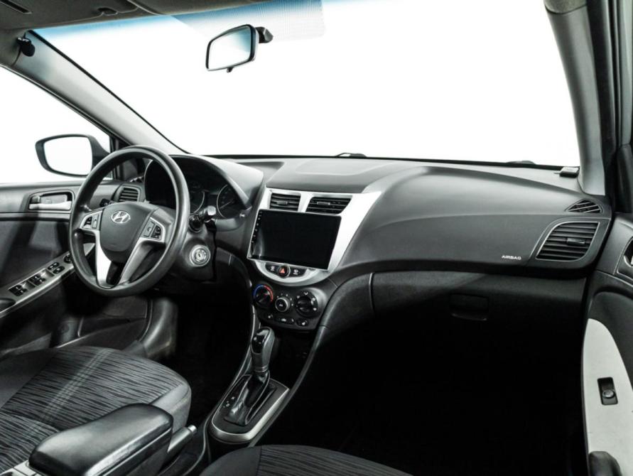 Hyundai Solaris I Рестайлинг Санкт-Петербург  - изображение 9