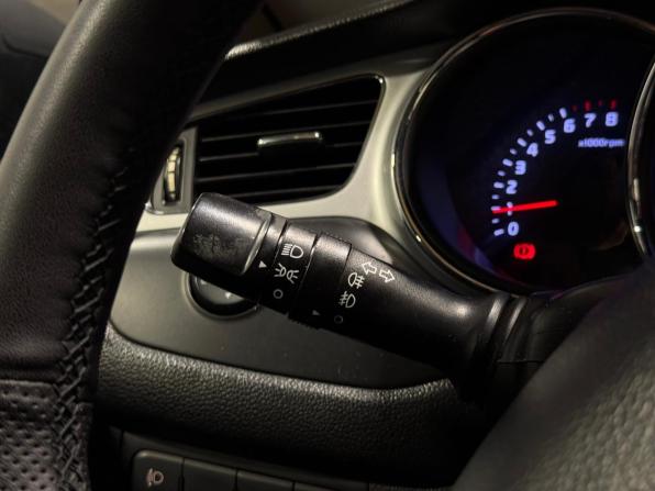 Kia Ceed II с пробегом 2013 года, цена 880 000 рублей, 210401 км, хэтчбек, Автокод Объявления