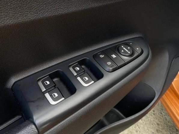 Kia Rio IV с пробегом 2019 года, цена 1 349 000 рублей, 100000 км, седан, Автокод Объявления