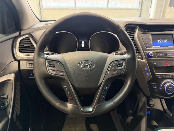 Hyundai Santa Fe III Рестайлинг с пробегом 2016 года, цена 1 790 000 рублей, 131435 км, внедорожник, Автокод Объявления