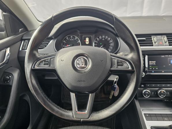 Skoda Octavia III (A7) с пробегом 2015 года, цена 1 990 000 рублей, 62649 км, лифтбек, Автокод Объявления