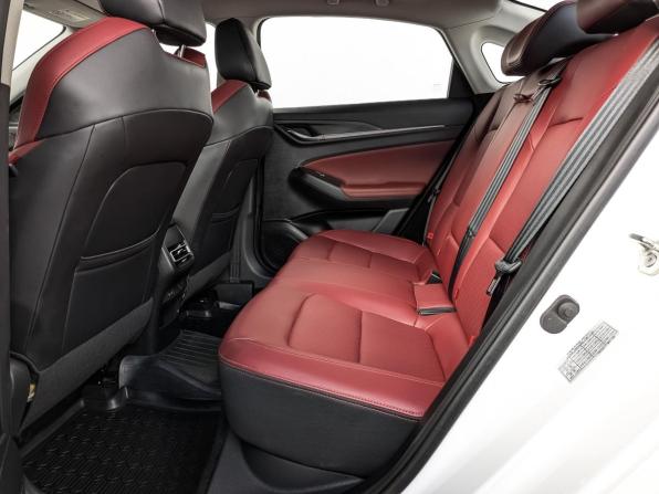 Changan Eado Plus с пробегом 2023 года, цена 1 575 000 рублей, 22085 км, седан, Автокод Объявления