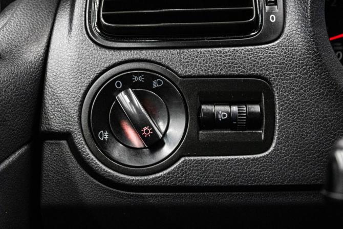 Volkswagen Polo V с пробегом 2014 года, цена 899 000 рублей, 193011 км, седан, Автокод Объявления
