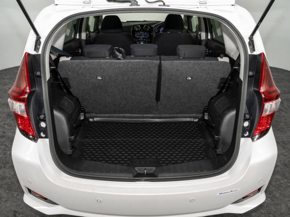 Nissan Note II Рестайлинг с пробегом 2019 года, цена 1 300 500 рублей, 58636 км, хэтчбек, Автокод Объявления