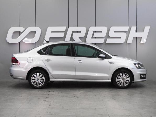 Volkswagen Polo V Рестайлинг с пробегом 2019 года, цена 1 325 000 рублей, 95311 км, седан, Автокод Объявления
