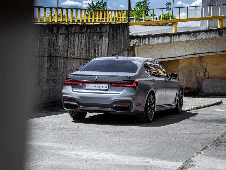 BMW 7 серии VI (G11/G12) Рестайлинг Москва  - изображение 20