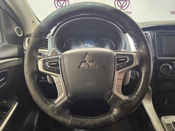 Mitsubishi Pajero Sport III с пробегом 2016 года, цена 2 026 000 рублей, 289905 км, внедорожник, Автокод Объявления